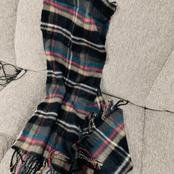 Cashmere unisex scarf like new - Picture 4 of 6